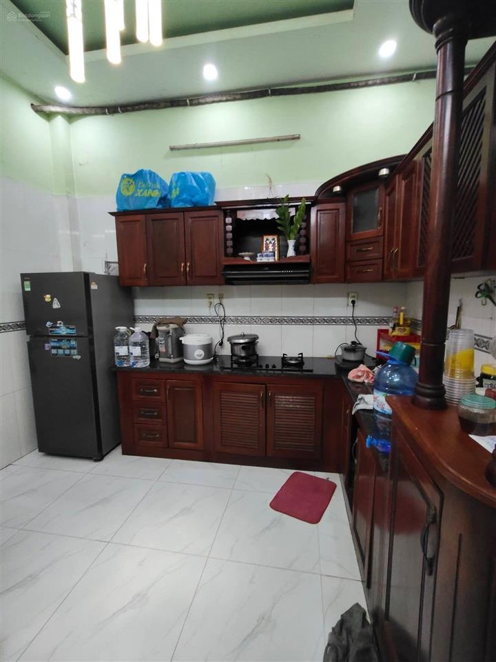 Bán nhà sổ hồng riêng tại đường tân liêm, 6,2 tỷ, 83m2, 4pn, 2wc, chính chủ bán (gần chợ phú lạc)