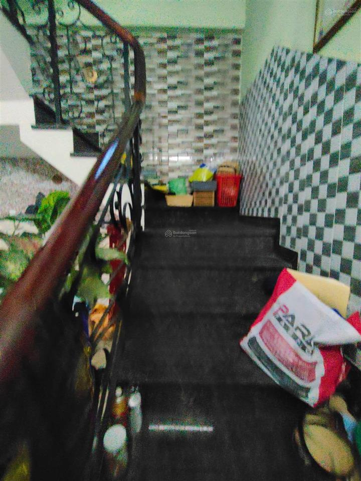 Bán nhà sổ hồng riêng tại đường tân liêm, 6,2 tỷ, 83m2, 4pn, 2wc, chính chủ bán (gần chợ phú lạc)
