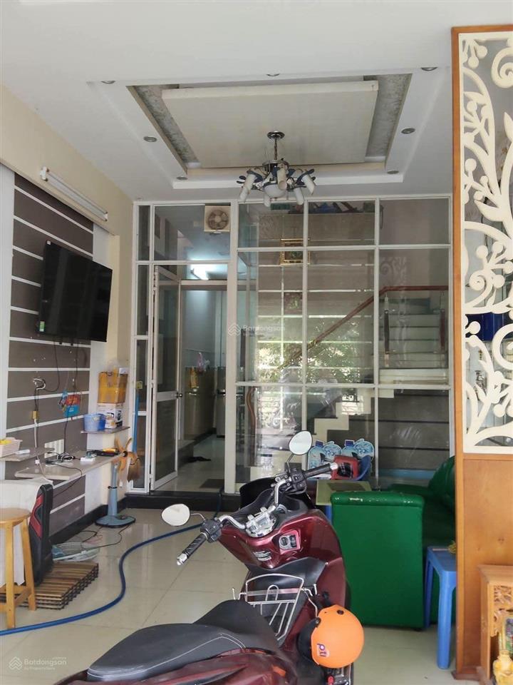 Bán nhà sổ hồng riêng 4x12m, 1 trệt 2 lầu 2pn, 2wc tại quốc lộ 50, bình chánh, giá siêu hời 4,1 tỷ