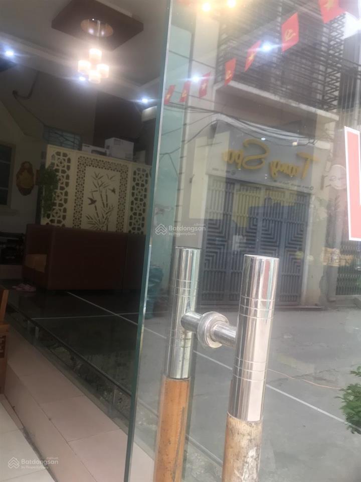 Giảm xuống còn 8,08 tỷ, có kế hoạch nên muốn bán gấp, đất sổ đỏ 48.3m2 tặng nhà 2 tầng xây kiên cố