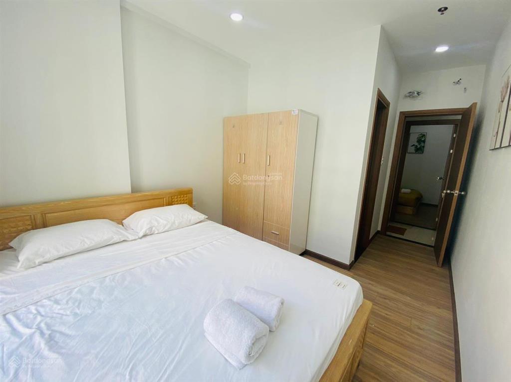 Bán gấp căn hộ bcons plaza diện tích lớn full nội thất, sổ hồng có sẵn, sang tên ngay