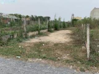 Chính chủ bán gấp đất sát kcn tân đức 5x31m, giá 950tr, đối diện ecity tân đức