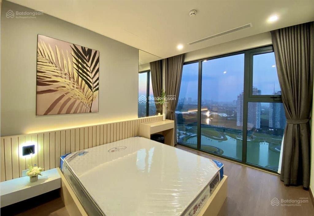 Bán căn hộ vinhomes nguyễn chí thanh 2pn đông nam,  tầng cao 13 tỷ tl 0913 868 ***