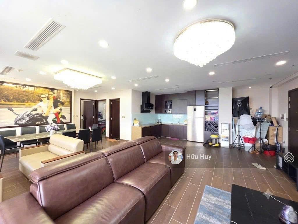 Thuê orchard parkview 2pn 90m2 phòng khách rộng giá thuê chỉ 19tr/tháng, gần công viên gia định