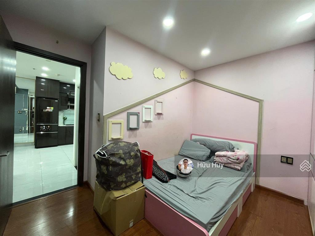 Cho thuê căn góc 2pn 2wc 73m2 full nt tại the botanica phổ quang, cạnh công viên gia định