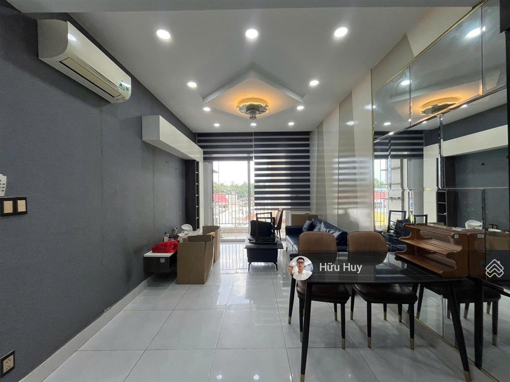 Cho thuê căn góc 2pn 2wc 73m2 full nt tại the botanica phổ quang, cạnh công viên gia định
