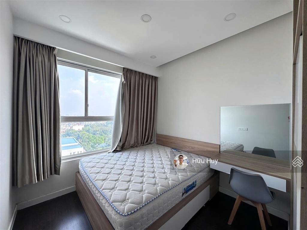 Nhà y hình, cho thuê 3pn 2wc 85m2 full nt chỉ 20tr/th tại golden mansion phú nhuận, gần sân bay tsn