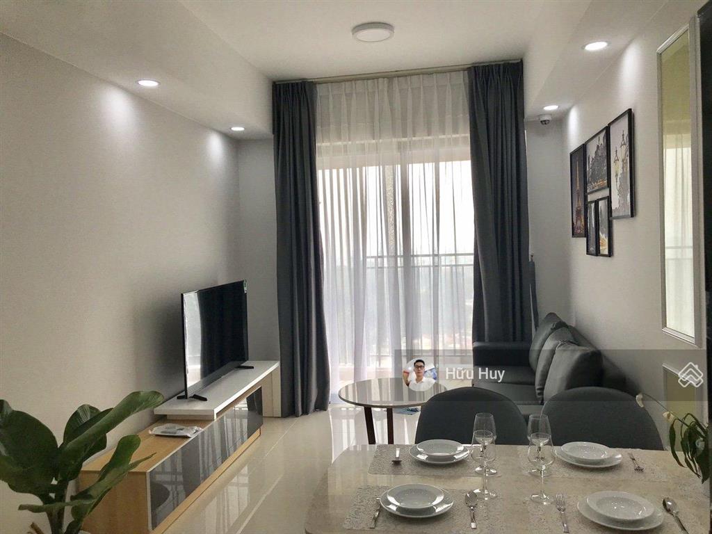 Nhà mới full nt, 2pn 75m2 chỉ 17tr tại golden mansion phú nhuận, cạnh công viên gia định