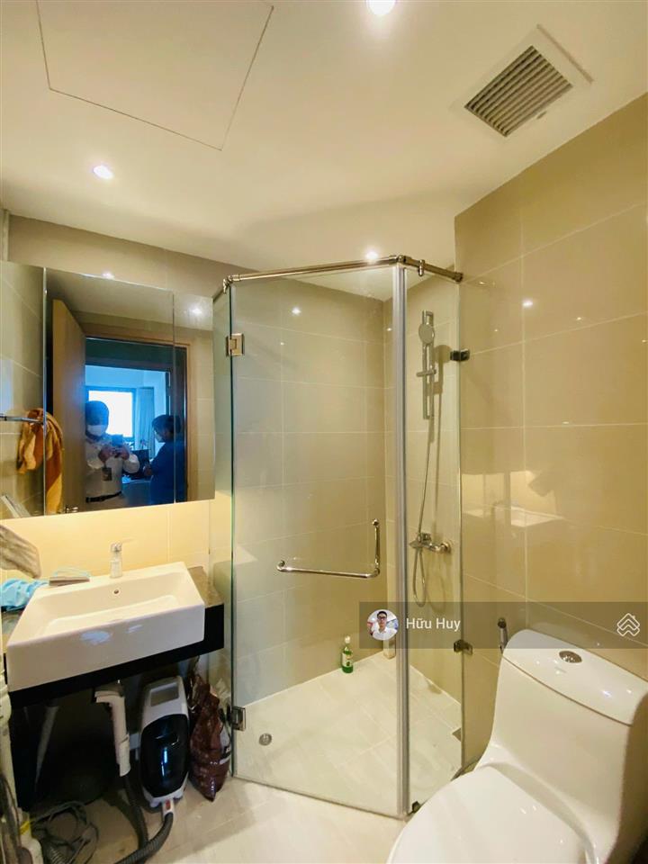 Nhà y hình, cho thuê 2pn 75m2 full nt chỉ 17tr ở botanica premier hồng hà, cạnh công viên gia định