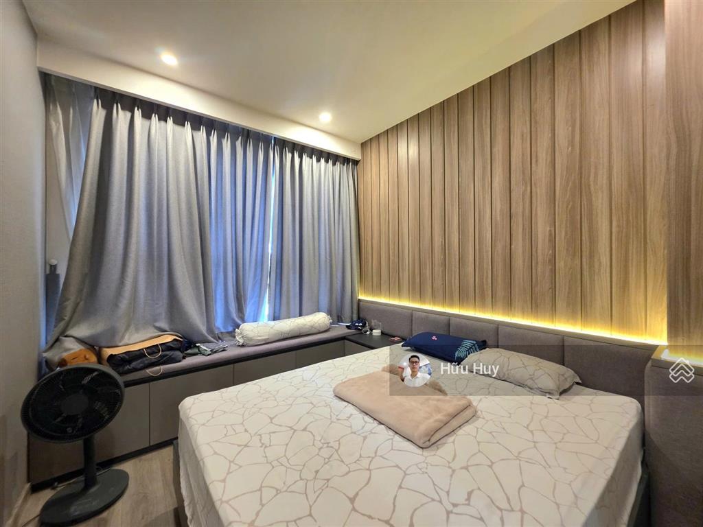 Đúng hình, giá 14,5tr/tháng golden mansion, 2pn 1wc full nt 57m2 vào ở liền novaland khu sân bay