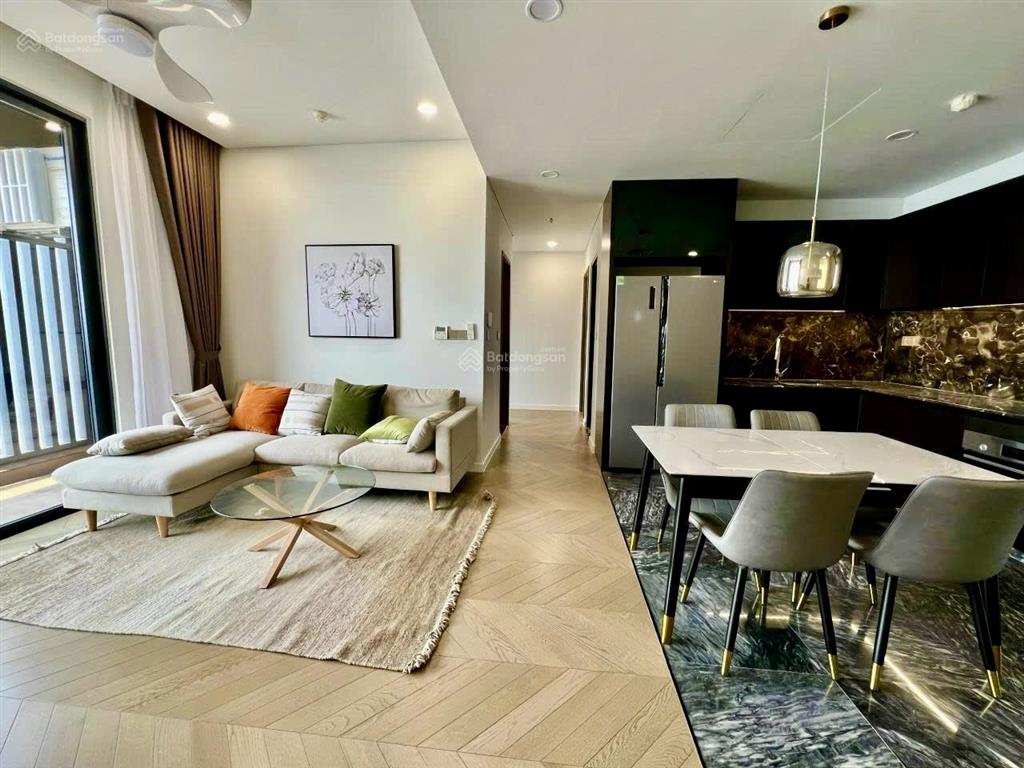 Em phúc chuyên cho thuê lumiere riverside  cho thuê 3pn full nt  giá 50 triệu/tháng