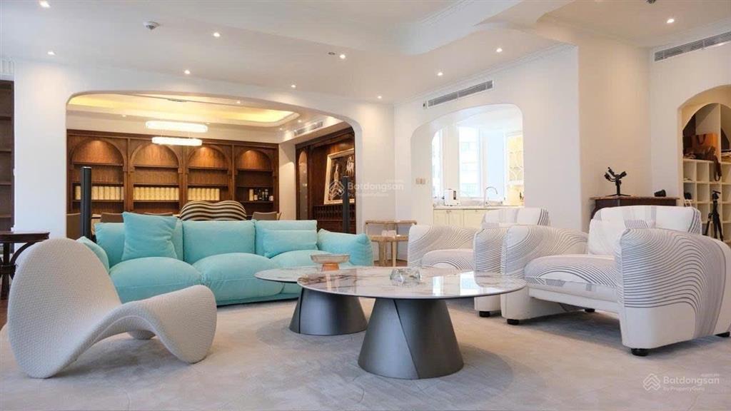 Q2 thảo điền  cho thuê penthouse 400m2  full nội thất cao cấp  thang máy riêng  view sông