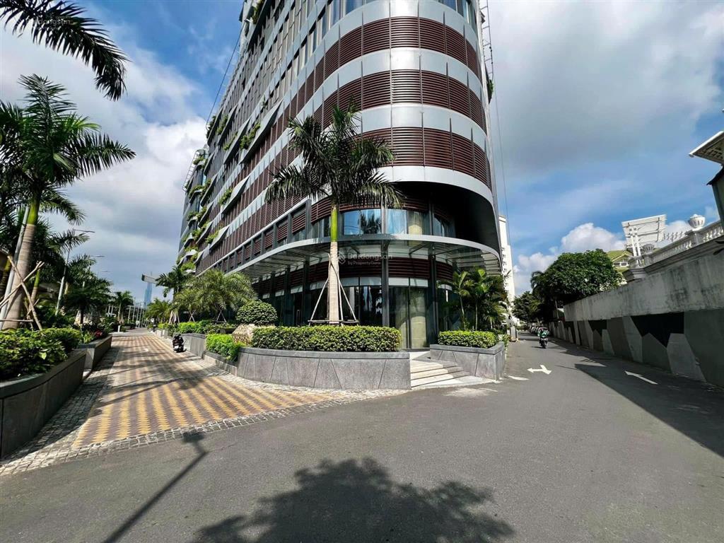 Lumiere riverside | cho thuê shophouse góc vòng cung  1 căn hiếm có  diện tích lớn