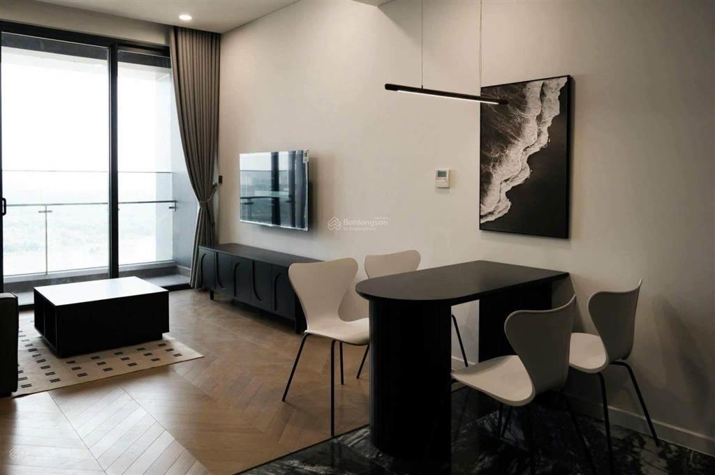 Lumiere riverside  cho thuê 3pn 2wc  full nội thất 50tr/tháng  view sông
