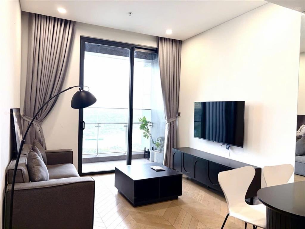 Lumiere riverside  cho thuê 3pn 2wc  full nội thất 50tr/tháng  view sông