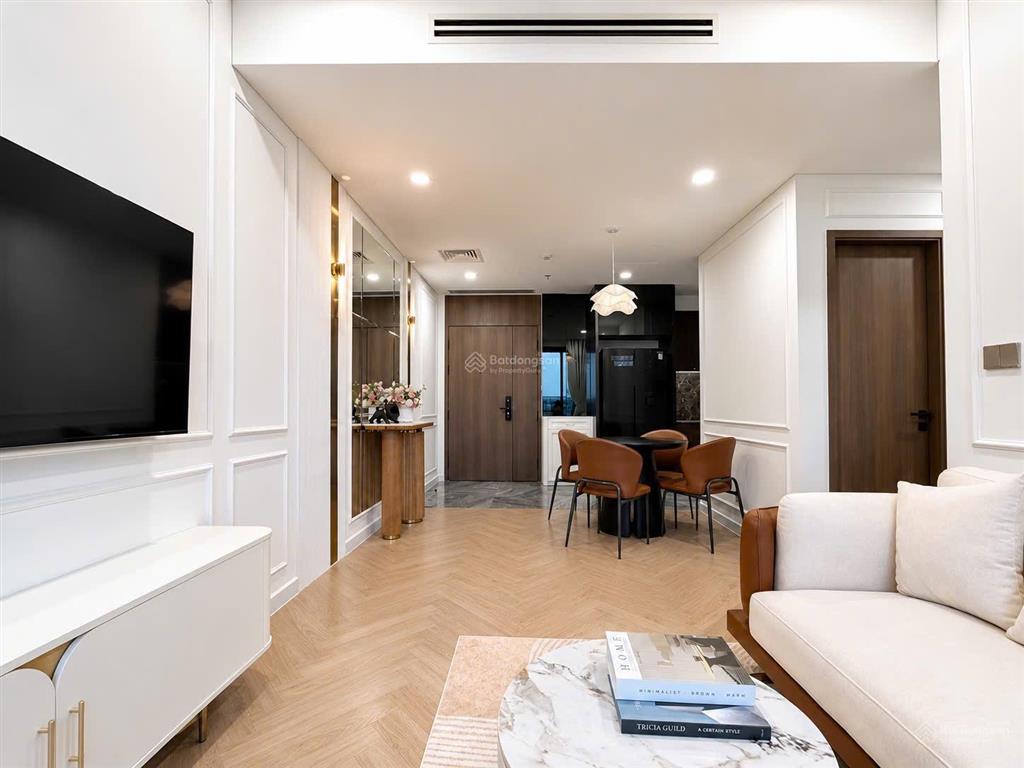 Lumiere riverside  cho thuê căn góc 2pn 2wc  full nội thất 39tr/ tháng (còn thương lượng)
