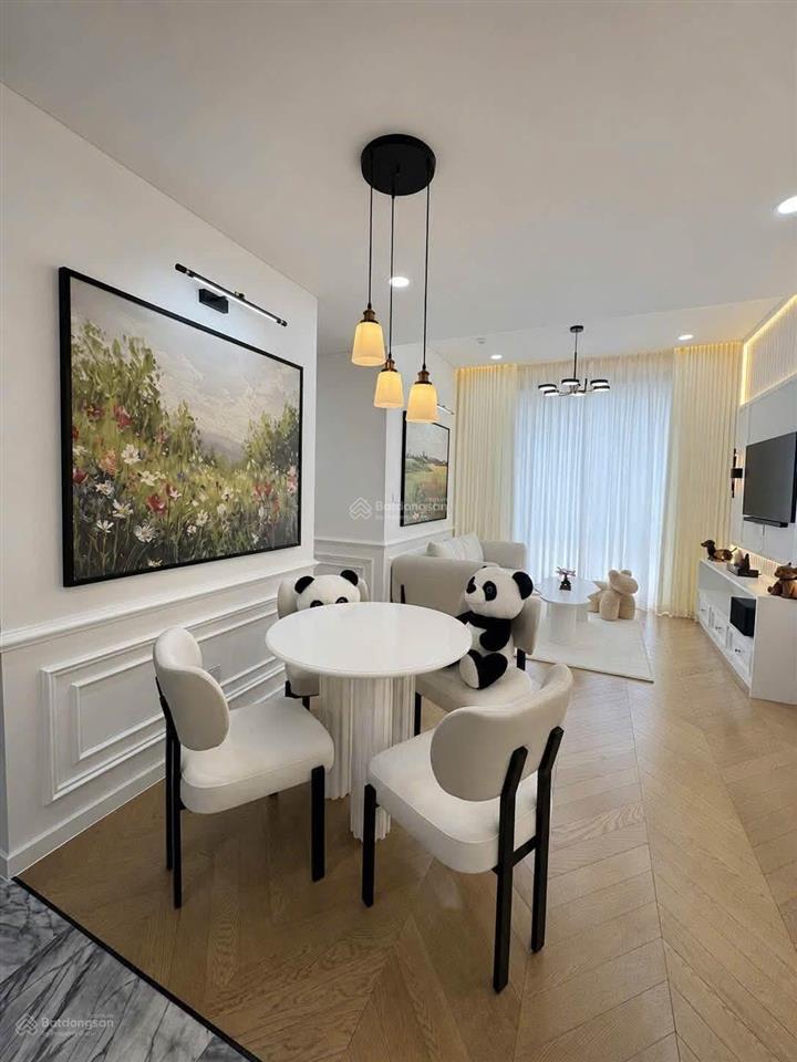Lumiere riverside  cho thuê căn góc 2pn 2wc  full nt 39tr/tháng
