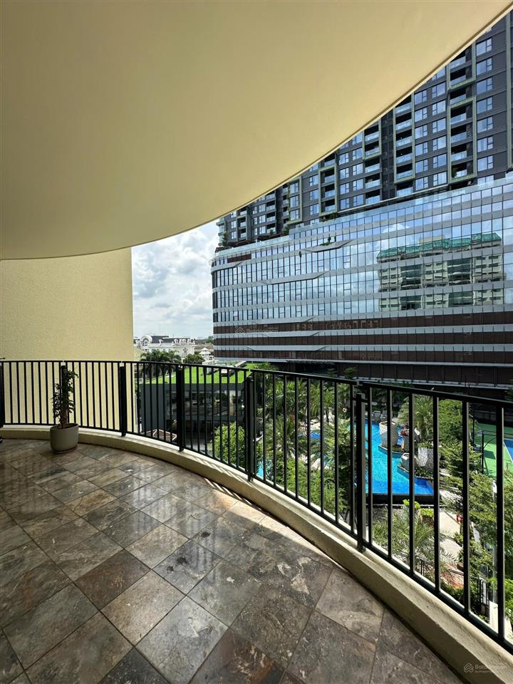 Cho thuê parkland  2pn 2wc 110m2  full nội thất  20 triệu/ tháng (thương lượng)