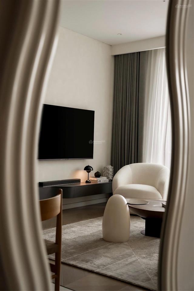 Lumiere riverside | cho thuê căn 3pn đập thông thành 2pn 96m2 | nội thất cao cấp 70tr thương lượng