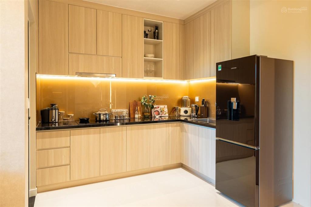 Hàng hiếm bán 3 pn setia edenia tầng đẹp view hồ bơi. thiết kế độc tôn mặt tiền 13,9m . ck 12,5%