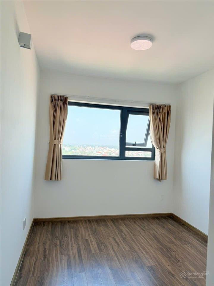 Bán căn 2 pn nhà mới đẹp view đẹp dọn vào ở ngay giá chỉ 2tỷ4 dt 74m2 nằm trên trục quốc lộ 13