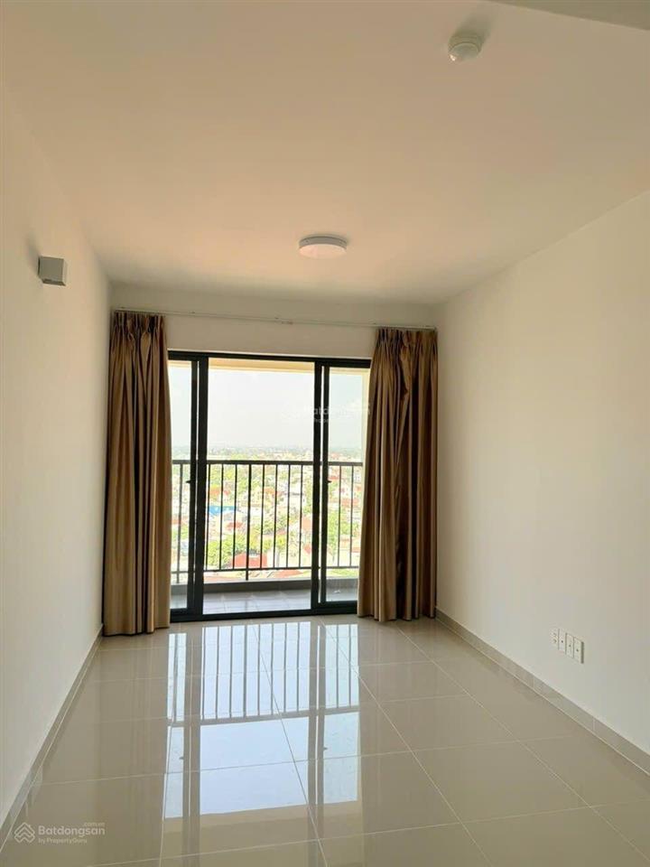 Bán căn 2 pn nhà mới đẹp view đẹp dọn vào ở ngay giá chỉ 2tỷ4 dt 74m2 nằm trên trục quốc lộ 13