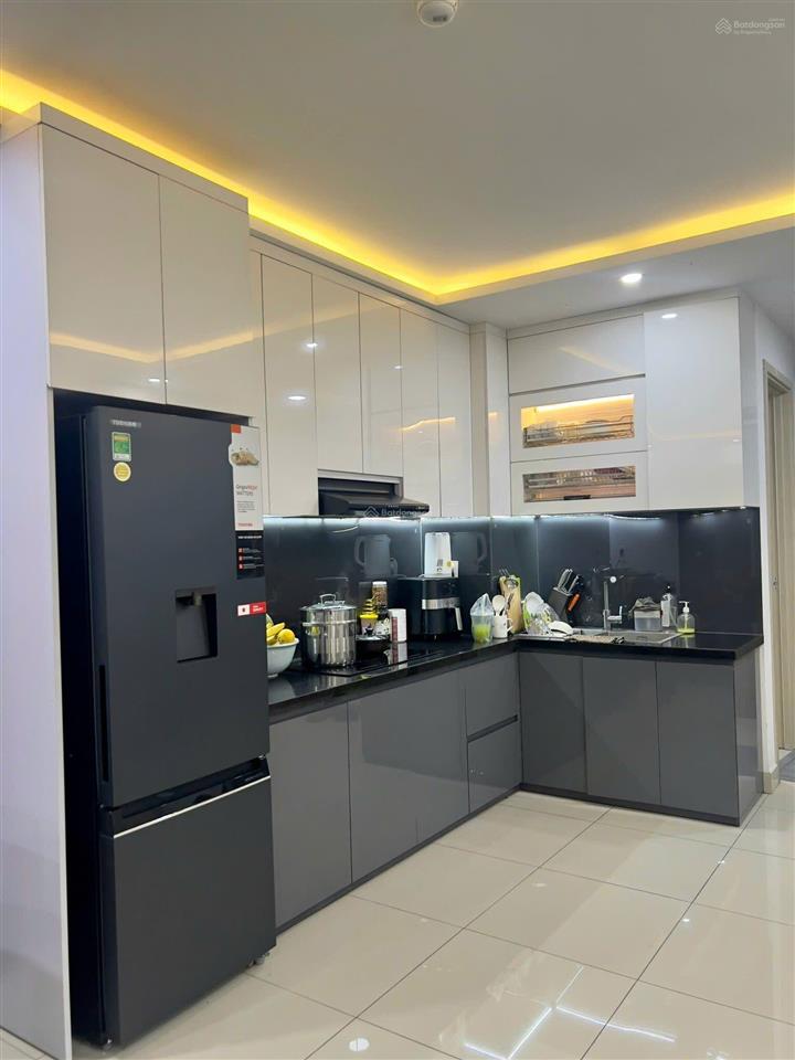 Bán căn 3 pn full nội thất giá tốt đẹp y hình giá 2t85. sát lotte mart khu eco xuân dọn vào ở ngay