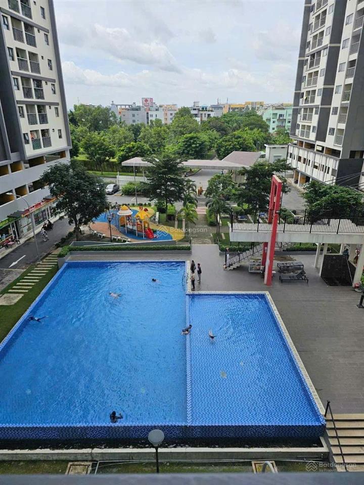 Bán gấp căn 1 pn full nội thất giá 1tỷ65 hướng nam block c mới đang sẵn hd thuê sát lotte