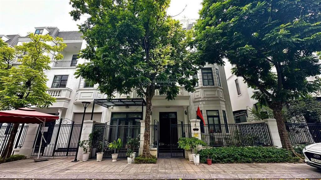 Chính chủ bán song lập manhattan vin imperia 144m2 4pn giá chỉ 20,9 tỷ 0976 138 ***