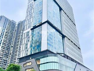 Bán sàn văn phòng hạng a tại rox tower goldmark city giá 9,5 tỷ, 227 m2,  0936 253 *** biết tt