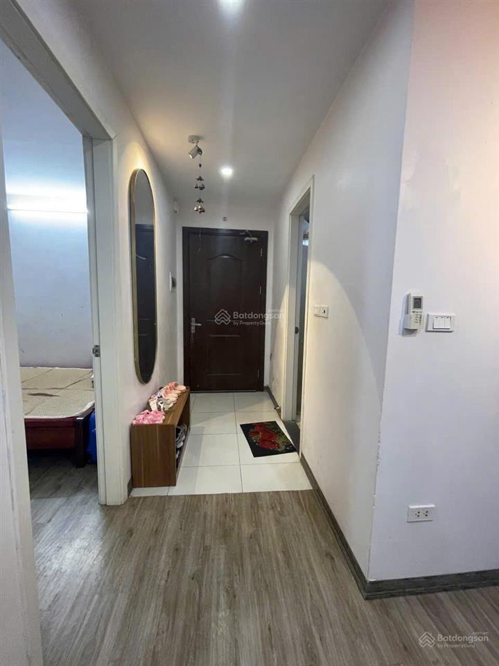 Bán nhanh căn 2n tầng trung tòa v1 the vesta phú lãm đối diện đh đại nam giá 2.7 tỷ.  0936 253 ***