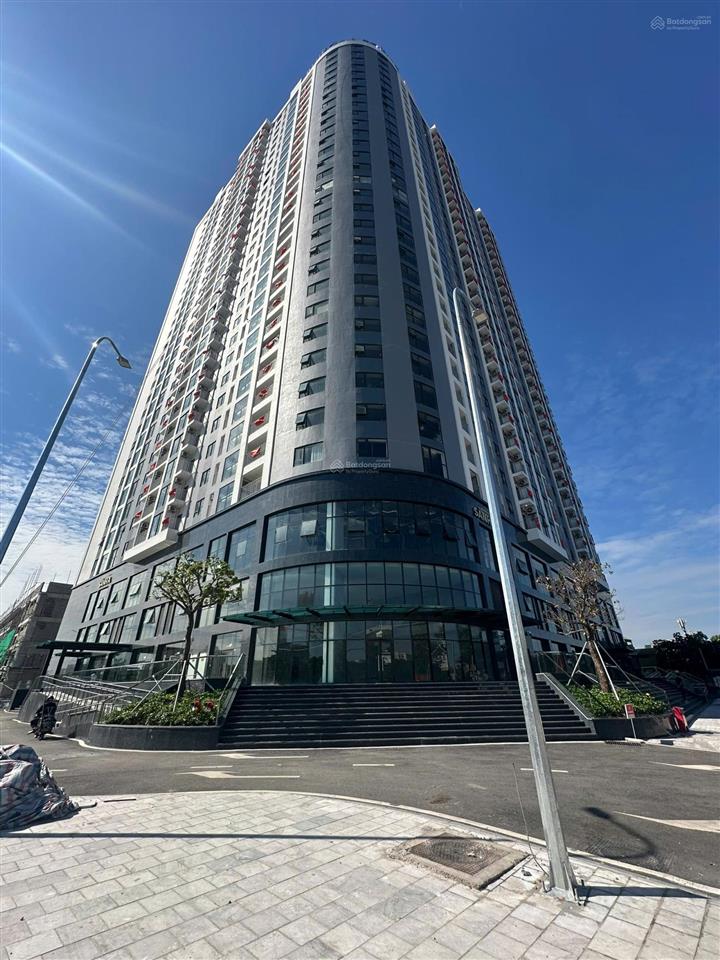 Cho thuê mb kd shop tầng 1 toà nhà bluegem tower 153m mặt tiền 17m giá 46tr/tháng.  0936 253 ***