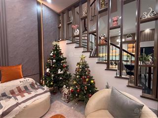 Nhà đẹp long lanh,ngọc lâm đi bộ lên cầu chương dương 50m 5tầng mặt tiền 4,9mfull nội thất ở ngay