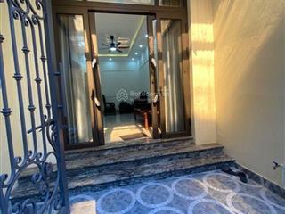 Bán nhà nguyễn văn cừ,lõi bồ đề 71m 4tầng 5phòng ngủ, siêu rộng đẹp chỉ 13,x tỷ