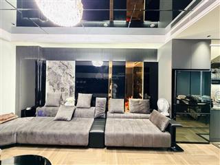 Trung tâm hàng không bán nhà nguyễn sơn 35m2  dân trí cao full nội thất nhỉnh 8tỷ