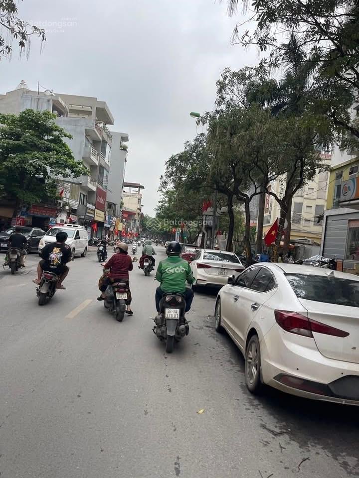 Bán đất vàng phố ngô gia tự  giảm 1.1 tỷ bán gấp  xây ccmn hết ý  75m mặt tiền 9m3 chỉ nhỉnh 8ty