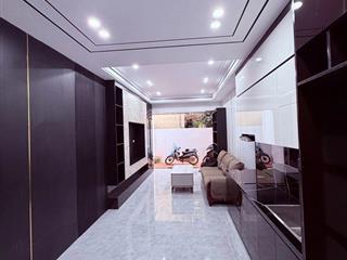 Bán nhà ngõ 68 ngọc thuỵ,lb 48m 5tầng thang máyfull nội thấtô tô ngay sát nhà nhỉnh 9tỷ