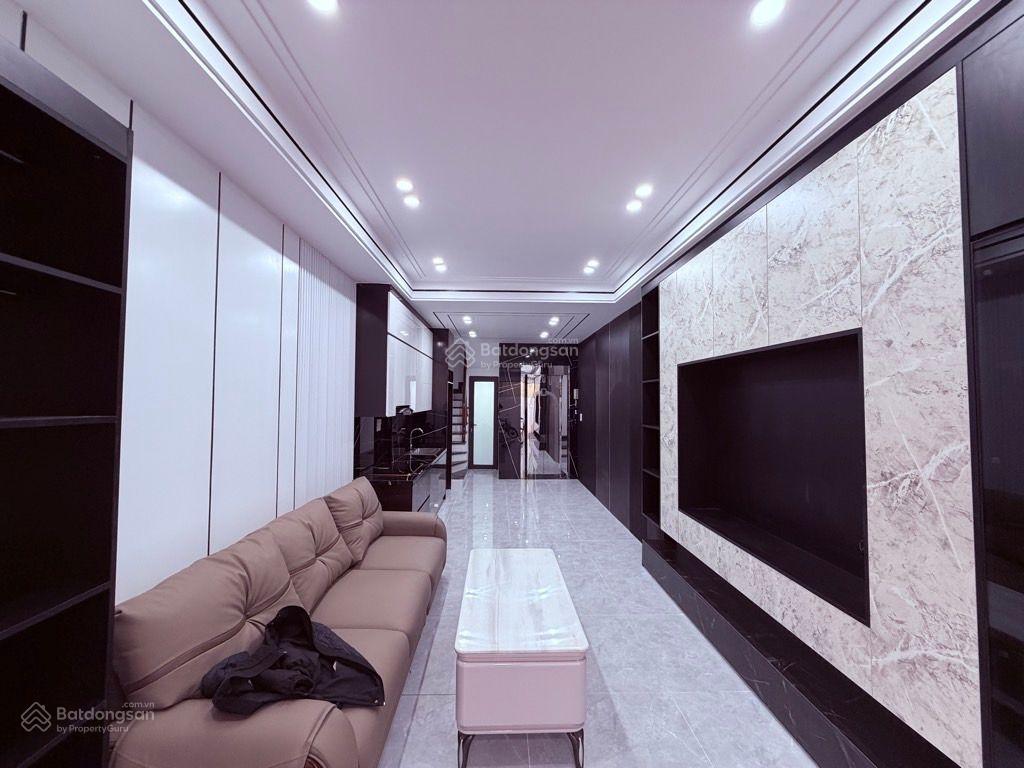 Bán nhà ngõ 68 ngọc thuỵ,lb 48m 5tầng thang máyfull nội thấtô tô ngay sát nhà nhỉnh 9tỷ