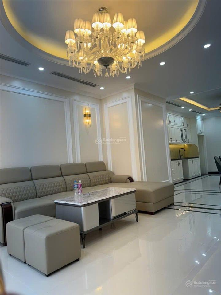 Bán nhà ái mộ,long biên  thang máy chạy vù vù  ngay sát bv tâm anh 47m 6tầngfull nội thất