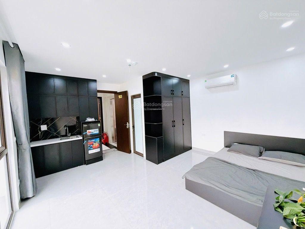 Bán nhà nguyễn sơn,lb dòng tiền khủng 90m 8tầng thang máy11phòng căn hộ dịch vụ cho thuê chỉ 18tỷ