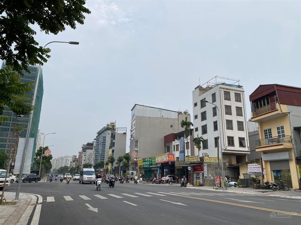 Bán nhà ngay bìg c long biên,cách 1 nhà ra mặt phố 45m 6tầng thang máy,kinh doanh kết hợp ở