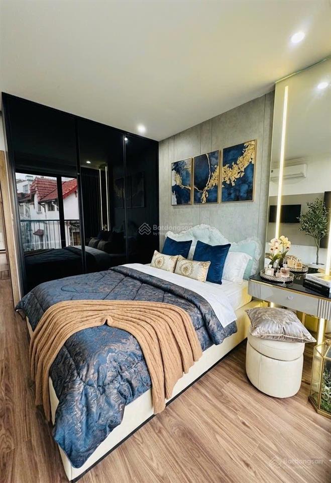 Bán nhà ngọc thụy, long biên  khu vip ô tô ngủ trong nhà đường 5m kinh doanh full nội thất