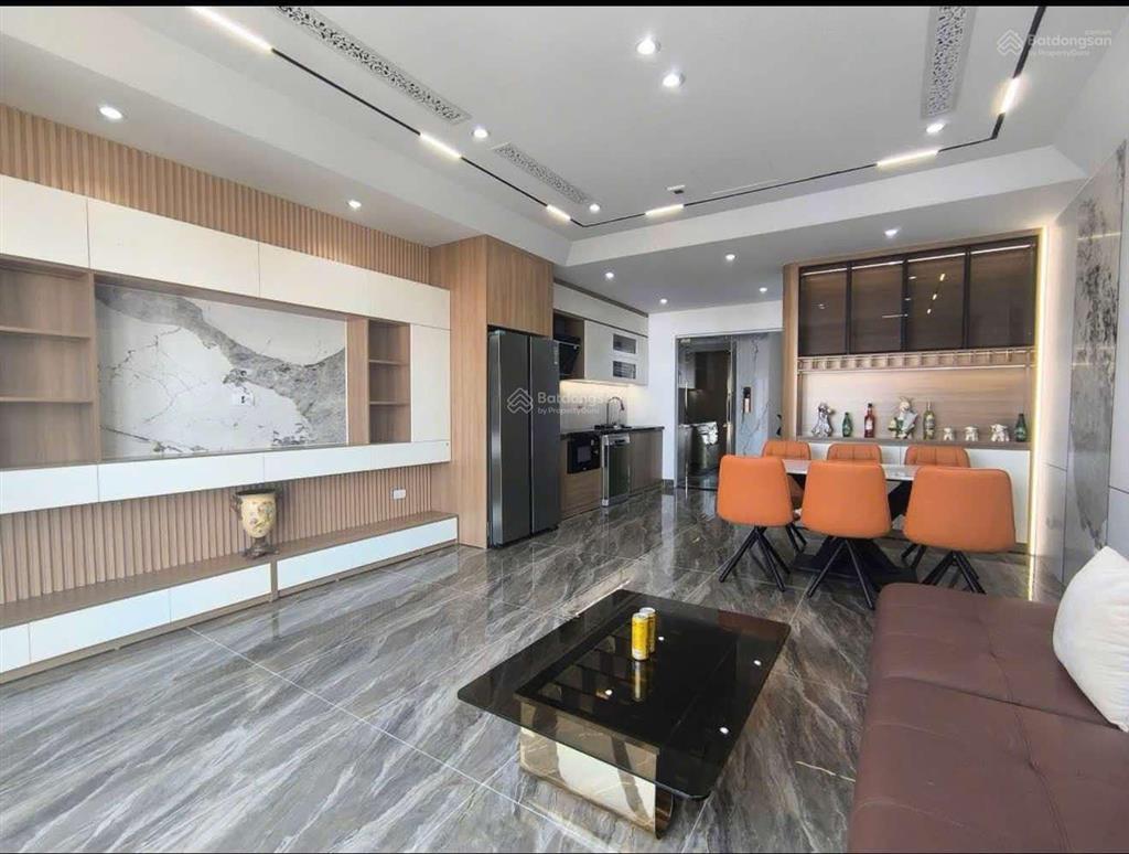 Bán nhà đẹp việt hưng 55m, mặt tiền rộng 5m, 6 tầng thang máy, đáng mua nhất phân khúc