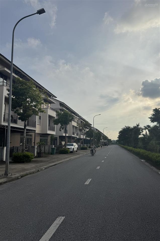 Bán nhà liền kề 90m2 tại vsip bắc ninh