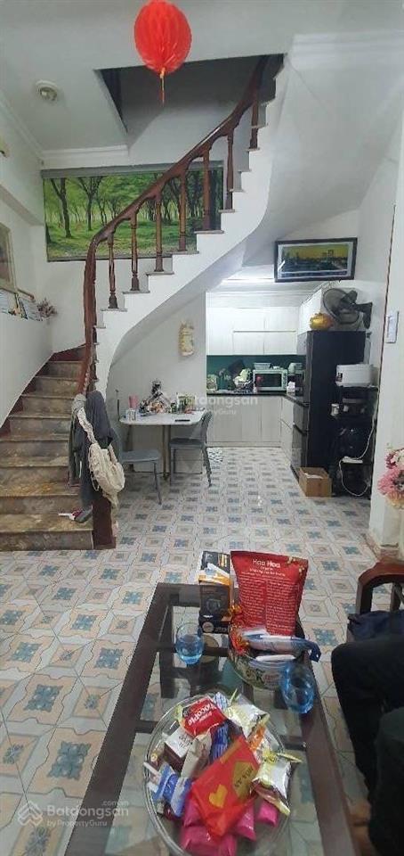 Hoàng như tiếp bán đất tặng nhà 4 tàng dân xây chắc chắn thêm thùng sơn đẹp long lanh