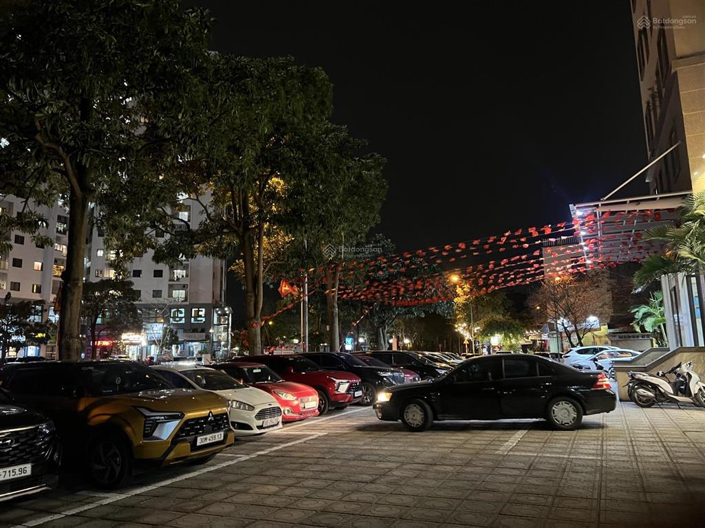Căn hộ chung cư khép kín tiện ích vây quanh vị trí việt hưng long biên đẹp tuyệt vời full nội thất