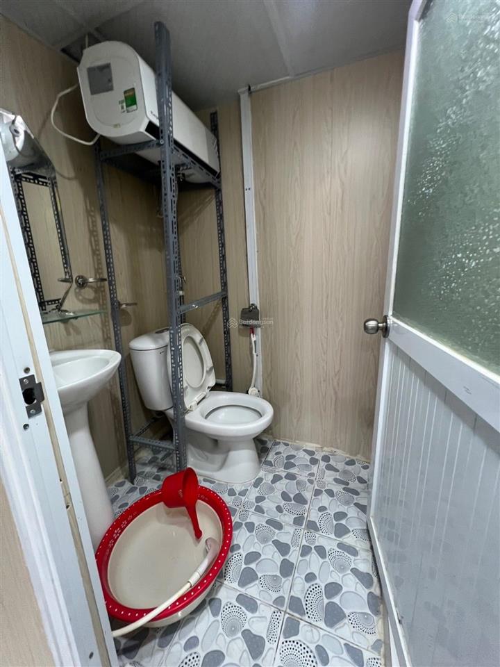 Nhỉnh 1 tỷ căn hộ tầng 3 sài đồng 2 ngủ, khách bếp vskk  0832 103 ***
