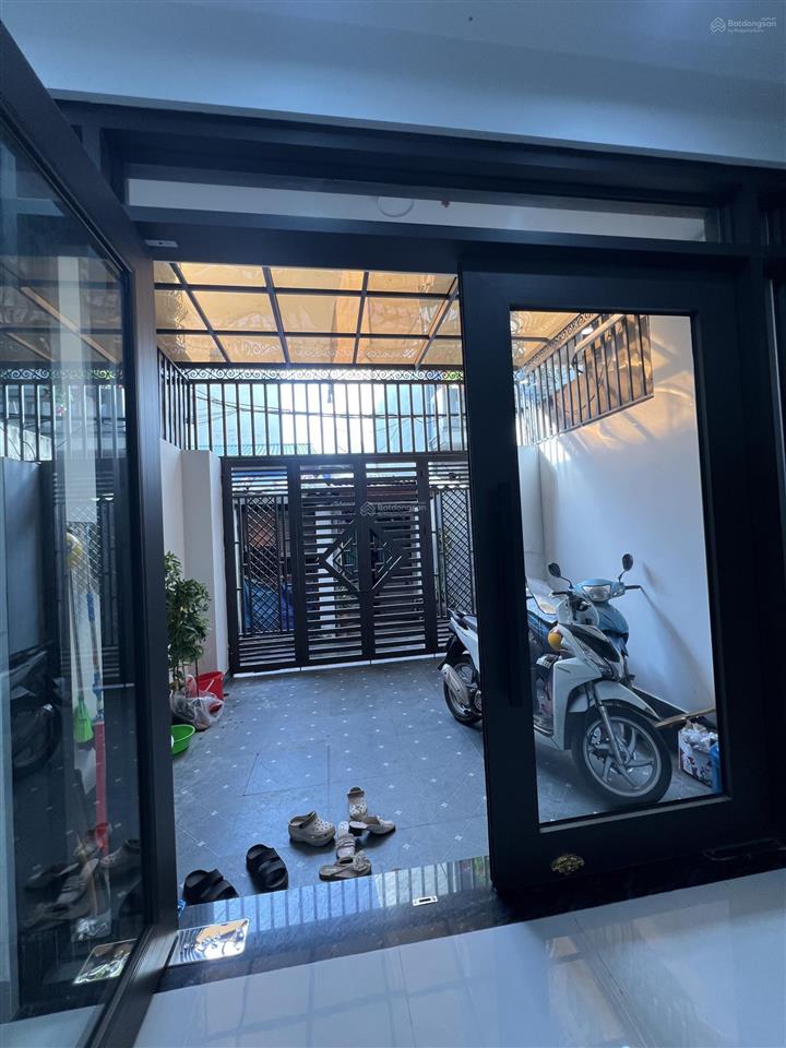 Bán nhà riêng tại ngô gia tự, 16 tỷ vnd, 100m2, 6pn, 5wc, giá ưu đãi