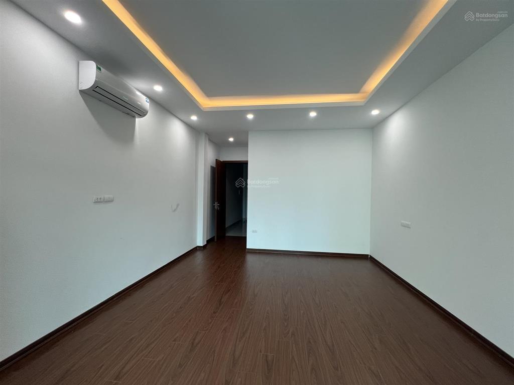 Bán nhà riêng tại ngô gia tự, 16 tỷ vnd, 100m2, 6pn, 5wc, giá ưu đãi