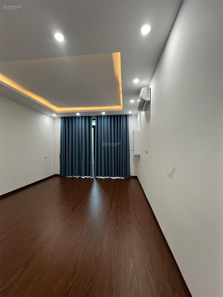 Bán nhà riêng tại ngô gia tự, 16 tỷ vnd, 100m2, 6pn, 5wc, giá ưu đãi
